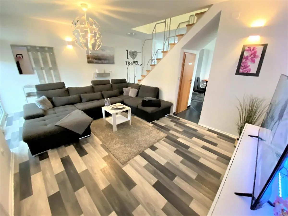 Luxus Wohnung Auf 2 Etagen 3Br! +Netflix +High-End Ausstattung Liznjan Apartment