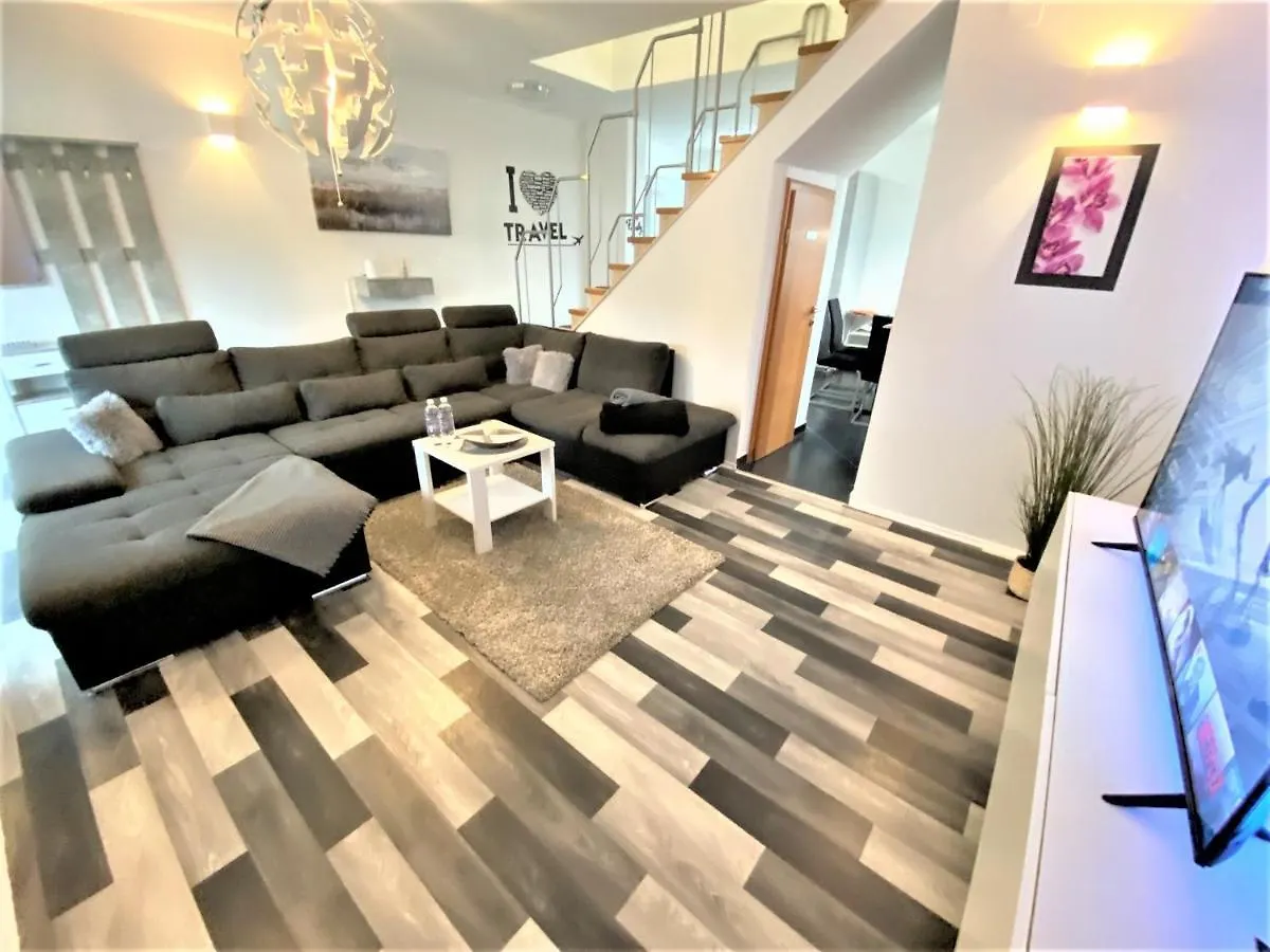 Apartment Luxus Wohnung Auf 2 Etagen 3Br! +Netflix +High-End Ausstattung Liznjan