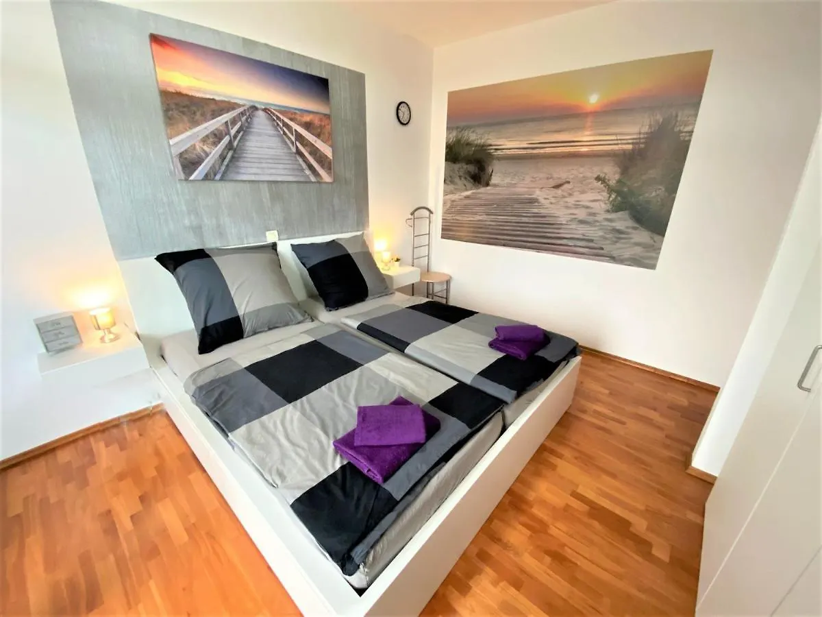Luxus Wohnung Auf 2 Etagen 3Br! +Netflix +High-End Ausstattung Liznjan 0*,  Croatia