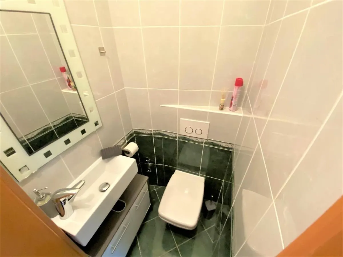 Luxus Wohnung Auf 2 Etagen 3Br! +Netflix +High-End Ausstattung Liznjan 0*,