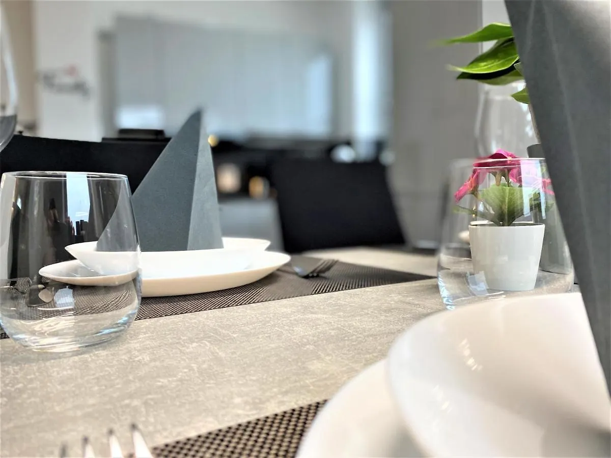 Luxus Wohnung Auf 2 Etagen 3Br! +Netflix +High-End Ausstattung Liznjan Apartment