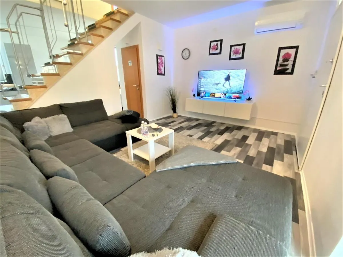 Apartment Luxus Wohnung Auf 2 Etagen 3Br! +Netflix +High-End Ausstattung Liznjan